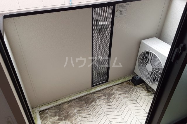 20/30 バルコニー