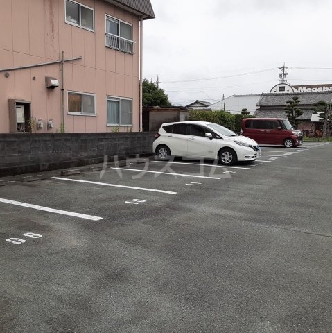 24/30 駐車場
