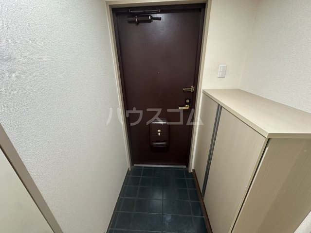 15/30 玄関