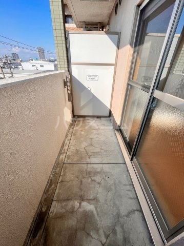 13/26 バルコニー