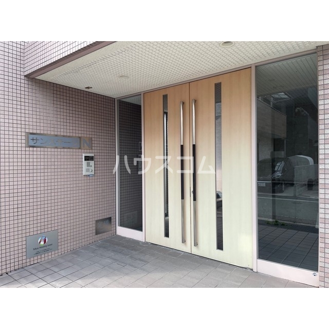 14/22 エントランス