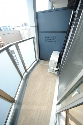 13/27 バルコニー