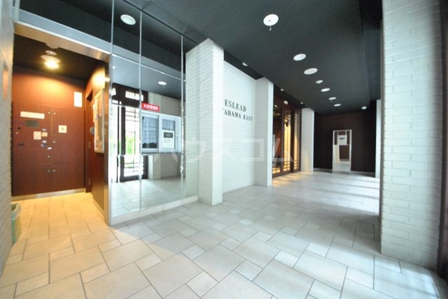 14/21 エントランス