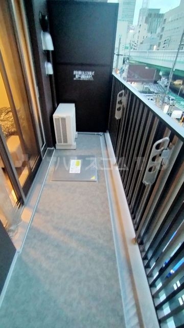 19/30 バルコニー