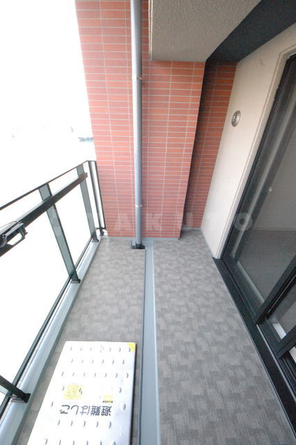 23/30 バルコニー