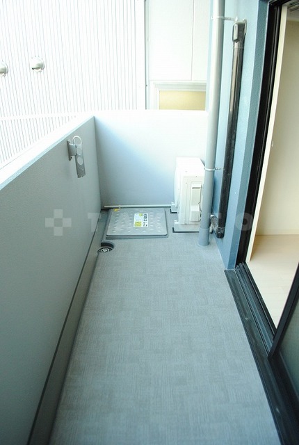 14/23 バルコニー