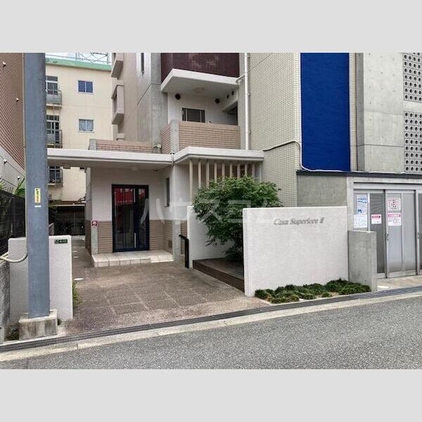 17/28 エントランス