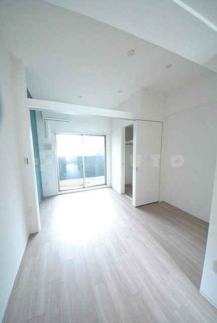 25/30 バルコニー