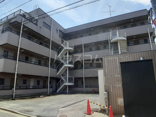 2/30 外観