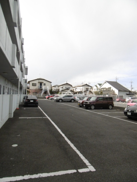 22/25 駐車場