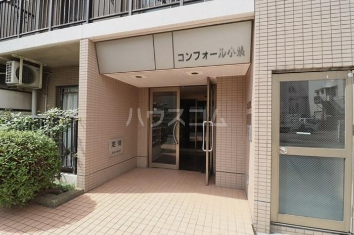 15/15 エントランス