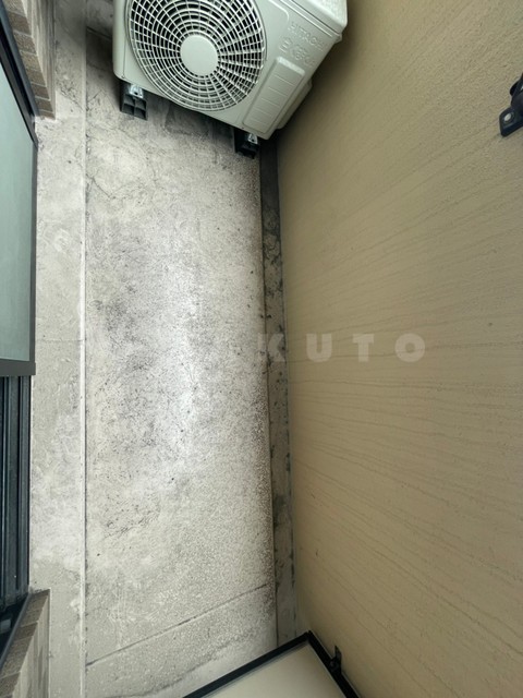 16/28 バルコニー