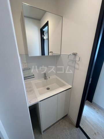 13/30 洗面