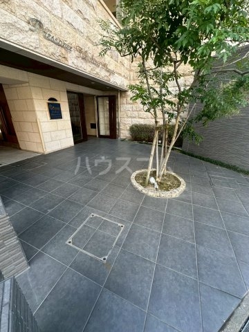 2/13 エントランス