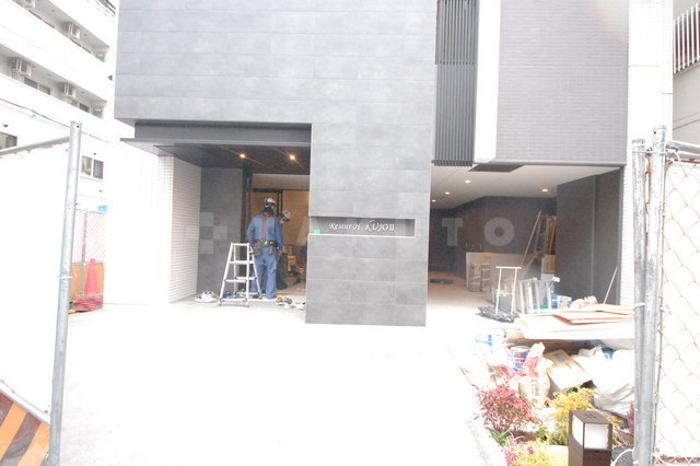 21/29 エントランス