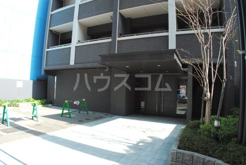 22/30 エントランス