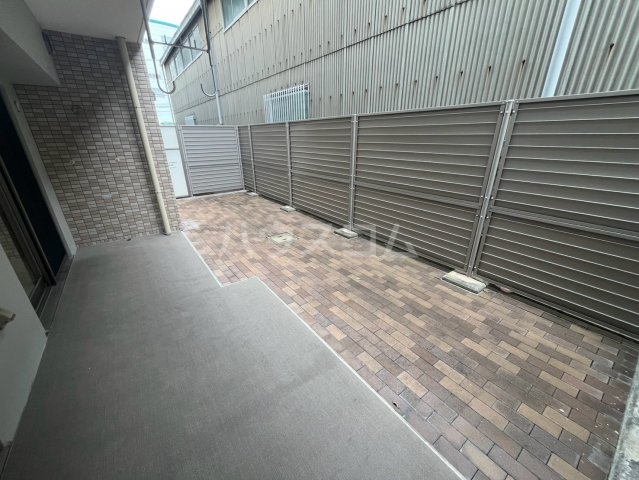 19/29 バルコニー