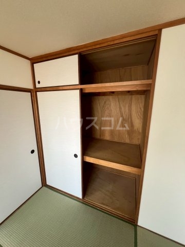 13/30 収納