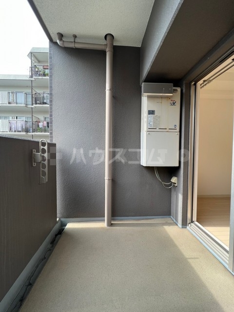 16/26 バルコニー