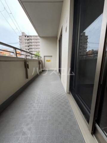 17/30 バルコニー