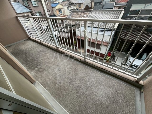 25/30 バルコニー