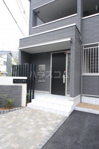 14/24 エントランス