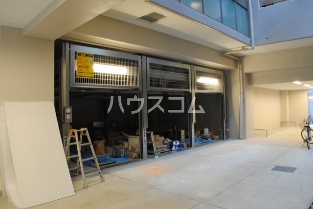 18/24 駐車場