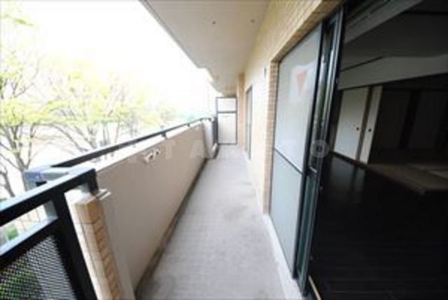 13/24 バルコニー