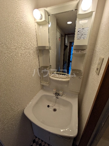 13/21 洗面