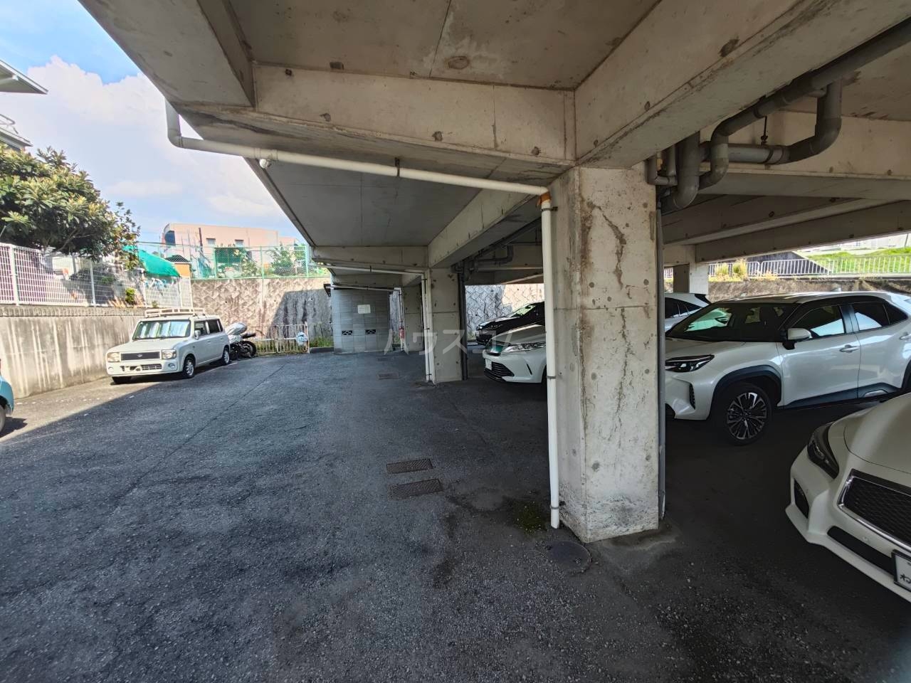 21/30 駐車場