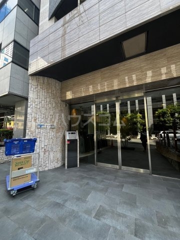 19/29 エントランス