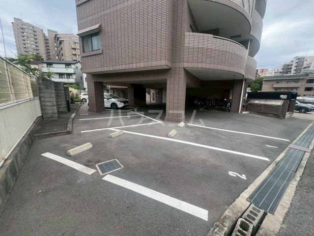 29/30 駐車場