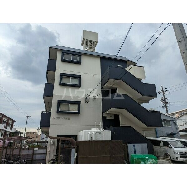 14/16 エントランス