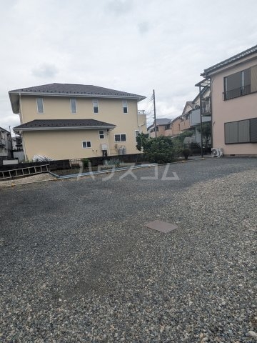 23/30 駐車場