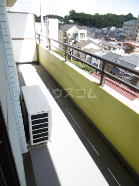 19/26 バルコニー