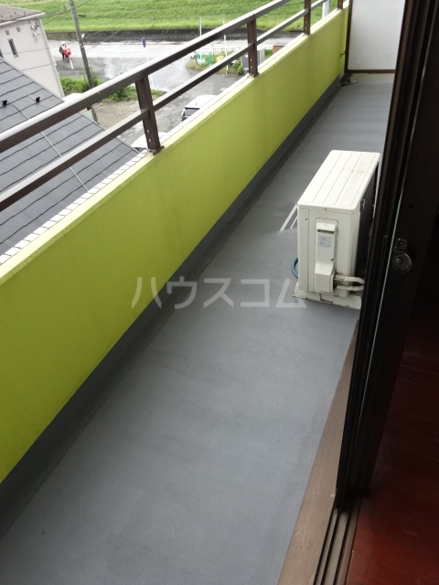 16/23 バルコニー