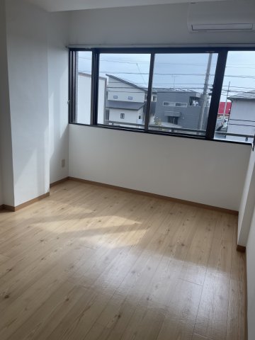 14/18 エントランス