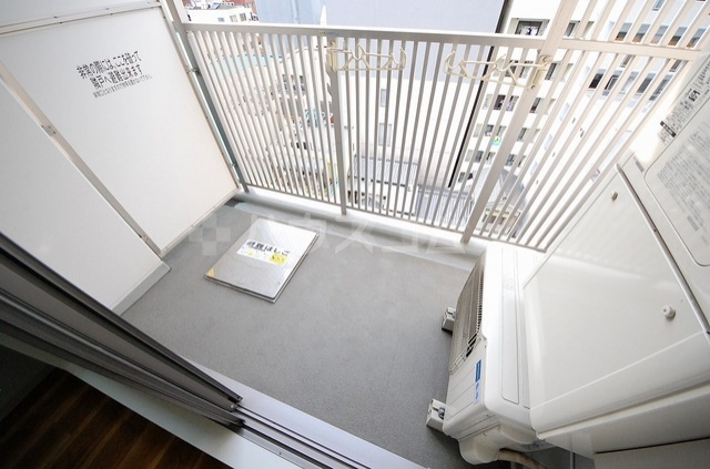 21/30 バルコニー