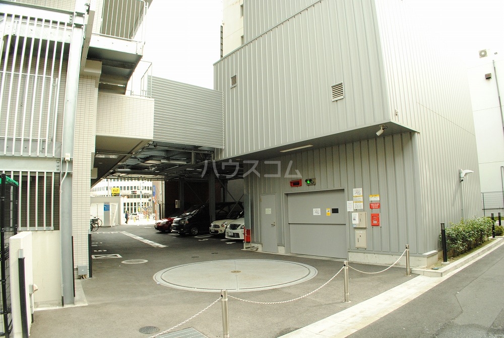 22/29 駐車場