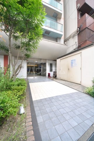 15/17 エントランス