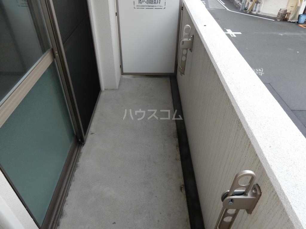 13/20 バルコニー