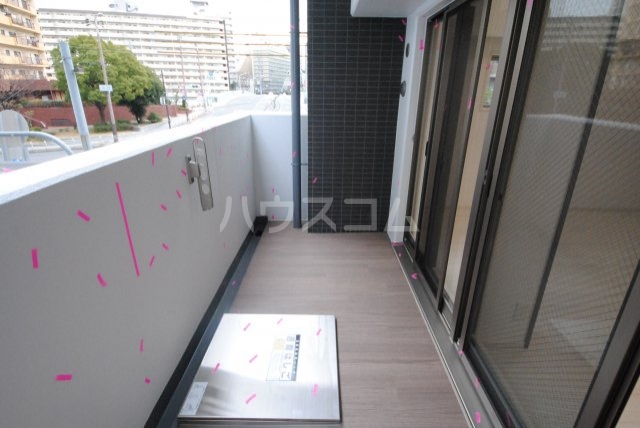 13/23 バルコニー