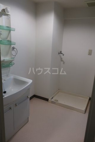 13/30 洗面