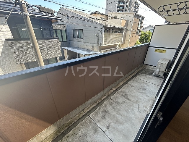 20/30 バルコニー