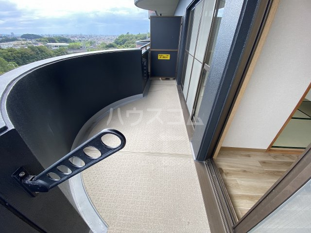 20/30 バルコニー