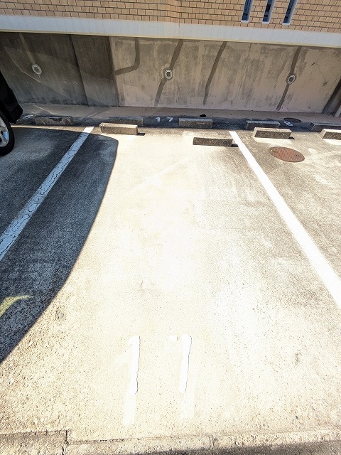 25/29 駐車場