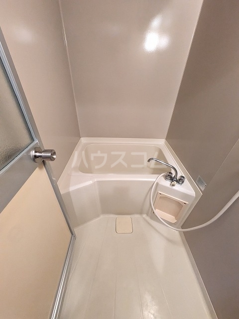 16/29 浴室