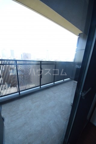 19/30 バルコニー