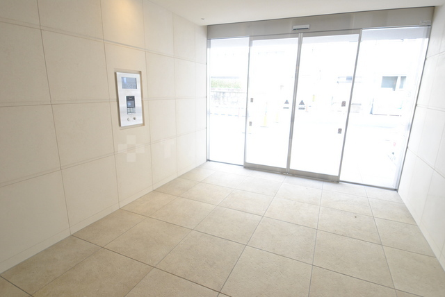 29/30 エントランス