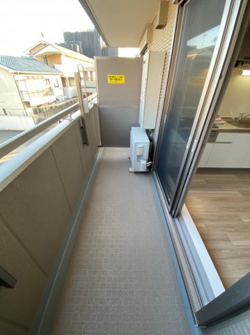 23/30 バルコニー